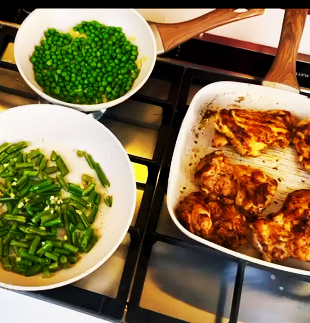 Frango Grelhado com Molho de Iogurte & Sopa de Lentilha com Espinafre